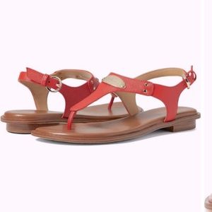 🌸 Michael Kors MK Saffiano Leather Gold MK Logo Plate Thong Sandals Sangria